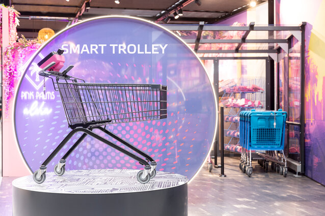 La polyvalence singulière du chariot libre-service&nbsp;– Transport de marchandises made by Wanzl