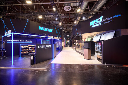 EuroShop_Stand_leer.jpg
