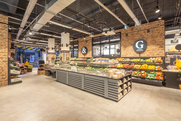 Wanzl en EDEKA Nord ontwerpen een winkel in Hamburgs meest geliefde shoppingdistrict 