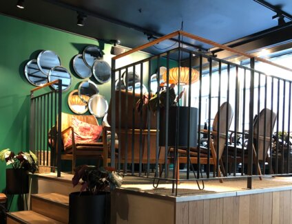 Viihtyisä kahvilakonsepti 